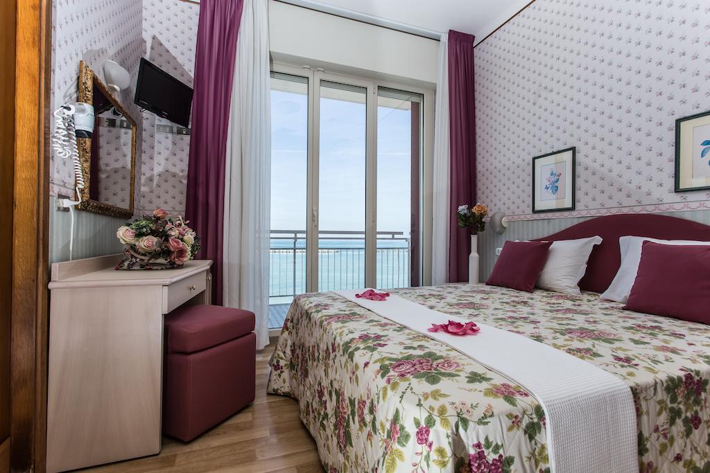 Hotel Sporting Cesena Ruang foto